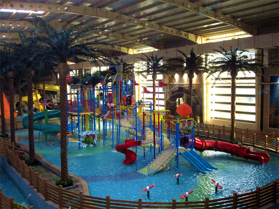 室內(nèi)水上樂園中型水寨制作案例