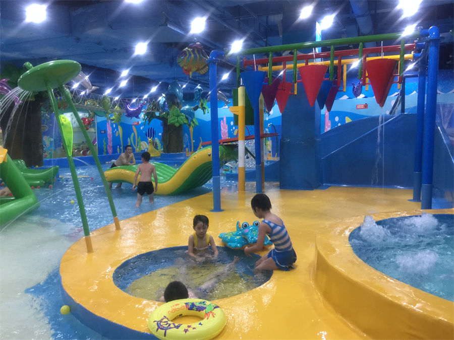 河源堅基購物中心丹尼熊19